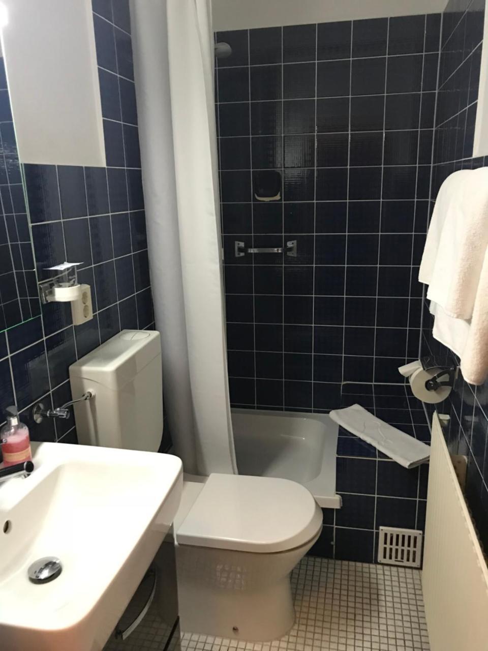 Waldhotel "Peter Aufm Berge" Bielefeld Zewnętrze zdjęcie